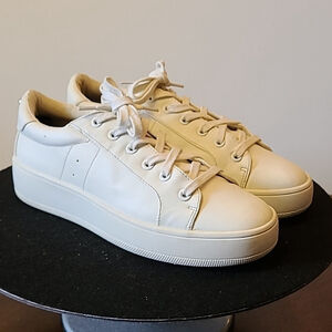 Steve Madden Cream Sneakers